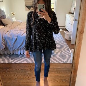 Polka dotted flowy long sleeve top size Small